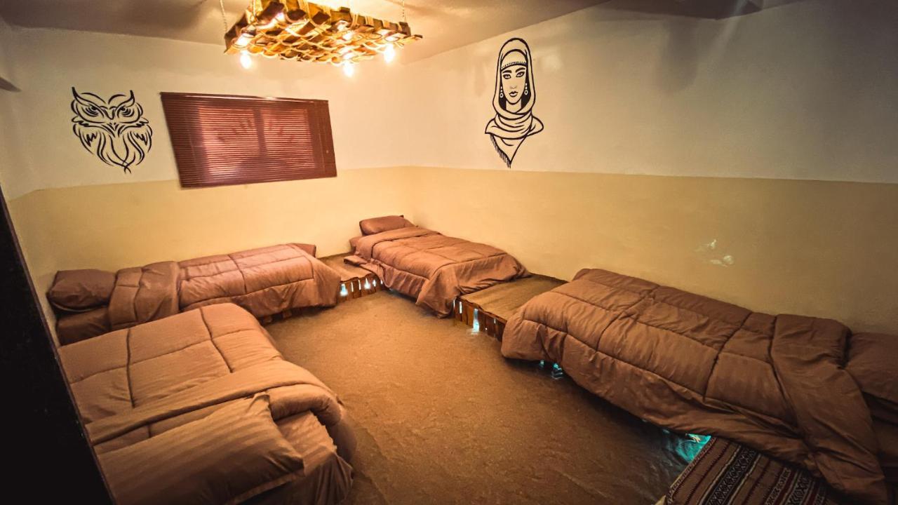 Petra Pottery Hostel ワディ・ムーサ エクステリア 写真